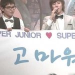 <b>막방</b>때 현수막 이벤트해주는 슈주