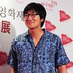 영화제 참석한 <b>박해일</b>, 코디 휴가갔구나...?;