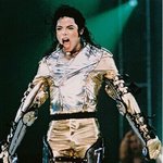 마이클 <b>잭슨</b>의 마지막, 파파라치가 찍은 사진ㅠ