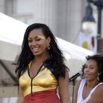 비욘세 동생 솔란지, 완전 민망한 쫄쫄이 의상