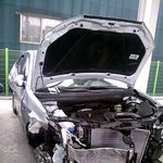 [사진有]산지 두달도 안된 아버지의 <b>새차</b>를 사고 냈습니다.