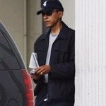 <b>mlb</b>모자 쓴 헐리웃 스타들, 포스가 남달라!