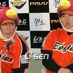 판에다 <b>플래시</b> 보이게 붙여넣어 올릴려면 어떻게 해야하나요?