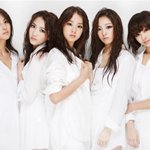 <b>카라</b> 새 컨셉! 남자들 떡실신하는 소리가 들린다ㅎ