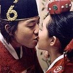 <b>전생</b>에서 나라를 구하고 환생한 연예인