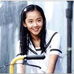 교복이 잘 어울리는 스타는 <b>누</b>~규?