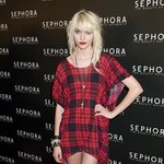 <b>헐리</b>웃 잇걸 테일러 맘슨! 이건 좀 자제해줬으면ㅠ