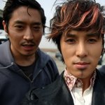 신화의 현실나이 30대를 <b>반영</b>한 사진들