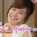 눈에 꿀 바른 듯 달달한 눈웃음의 <b>소유자들</b>