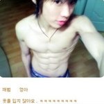 손가인도 울고 갈 <b>2pm</b> 재범 아기피부