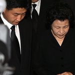 故 김대중 전대통령 <b>빈소</b>를 찾은 조문객들