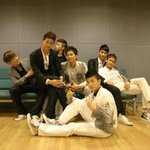 원데이 사진 <b>방출</b> 중.................
