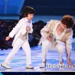 <b>2pm</b> 닉쿤- 왕석현 춤추는 모습 둘다 귀여워~~