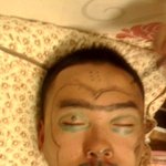 사진有))술먹고 뻗은 친구 얼굴에 낙서했어요