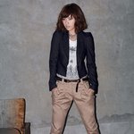 '<b>완판</b>녀' 한효주의 비현실적인 다리, 좀 심하다ㄷㄷ