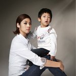 장신영과 그녀의 훈남아들 패션화보