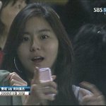 ★★<b>유이</b> 데뷔전 야구중계방송에 찍혔었네요