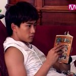 <b>택연</b>이가 재범이 얼굴에 그린 낙서의 정체