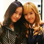 제시카-f(x)크리스탈 <b>자매</b> 새 사진! 안닮았어ㅎㅎ;
