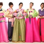 한복입고 사진찍은 f(x), 엠버 <b>속상</b>하겠다ㅠ