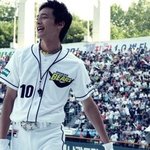 두산과 롯데 <b>두팀</b>의 대표응원가와 응원모습