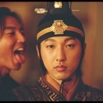 엄태웅 싸이 속 <b>진지</b>알천 옆 깝비담ㅋ
