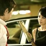 어떤 때는 여신, 어떤 때는 <b>어색</b>한 채정안 얼굴