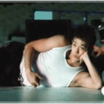 옆으로 누운 비, 귀여움 그 자체ㅋㅋ