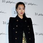 패션쇼 참석한 김민희, <b>여전</b>한 패션 감각