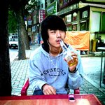 김강우 닮은꼴~