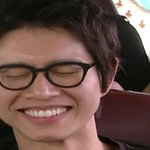 박해진 안경쓰고 수줍은 <b>미소</b> ~