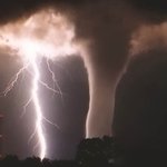 화가난 <b>대자연</b>의 위력...보기만 해도 소름이...