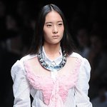f(x) <b>설리</b>의 노란 입술? 뭥미
