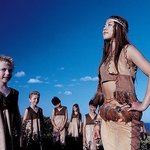 한 때 뱃살로 <b>놀림</b>받던 그녀들...