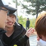 <b>입대</b>하는 붐 앞에서 눈물 흘리는 슈퍼주니어 이특