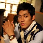 잘생겼다! 멋지다. <b>신성</b>루키 정석원~! 분위기 쩔은 사진!