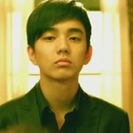 여성분들 <b>머리스타일</b>좀골라주세요!사진있음!!