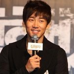 윤계상 좌파논란에 이어