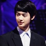 <b>수트</b>빨 잘받는 남자 아이돌들~~