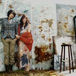 핫이슈 아몰레드 1200만<b>화소</b>