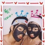 tv앞에 앉아있는 솔로 염장지르는 <b>닭살</b>커플들-_-