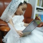 울 예쁜 공주들이랑 공주이야기에 푹~ 빠졌네요^^