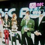 <b>mama</b> 생방송에 가려진 슈프림 이센스.