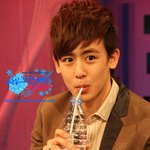 [투표] 원빈 vs 닉쿤 (막상막하 - 과연 <b>승자</b>는?)