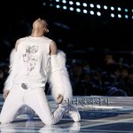 <b>mama</b> 시상식 중 바지 터진 권지용, 깜놀;