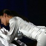 논란의 닉쿤+아이비 퍼포먼스, 대체 어땠길래