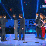 <b>2ne1</b> cl 안내하는 '매너남' 믹키유천, 훈훈해