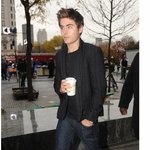 헐리웃 훈남 잭 애프런, 자신감 있는 표정들ㅋ