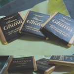 책상<b>서랍</b>에 손을 넣어보니까.......  인증샷!