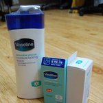 겨울철 보습 경보! 바세린 인텐<b>시브</b> 레스큐 제품으로 선방하기!